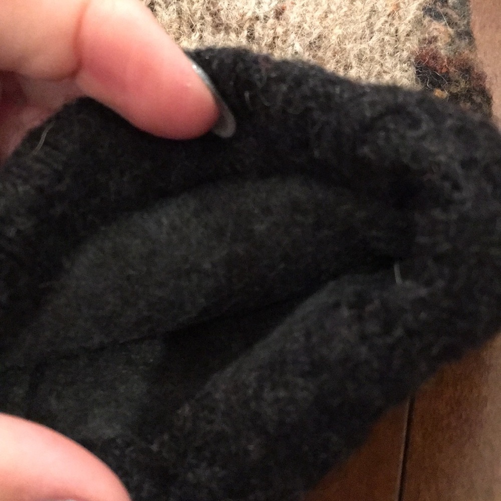 mittens - Picture 2 of 2